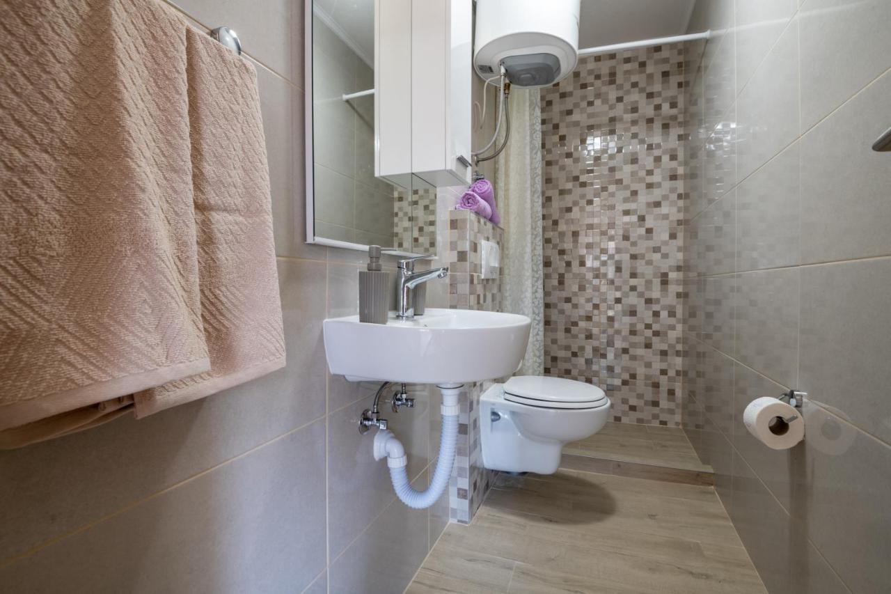 Apartmani Frane Neum Eksteriør billede