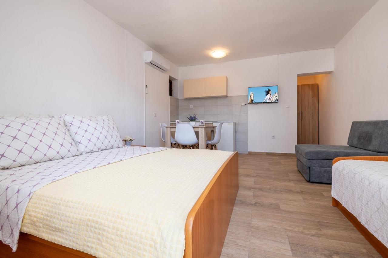 Apartmani Frane Neum Eksteriør billede